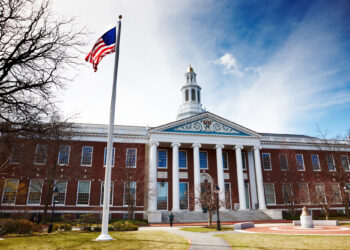 Контекст меняется