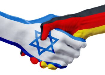 Берлин вступает в суд на стороне Израиля