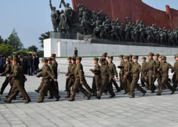 Между Северной и Южной Кореей назревает военный конфликт