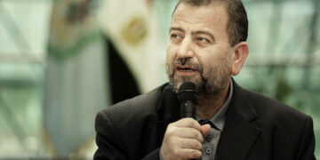 Политбюро несет ощутимые потери