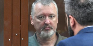 Приговоренному к пожизненному заключению Игорю Стрелкову (Гиркину) дали 4 года российской колонии