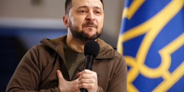 Отсюда и до НАТО. Украина и Великобритания подписали исторический договор