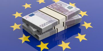 Евросоюз выделил Украине больше средств, чем США