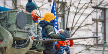 Напугать, чтобы успокоить