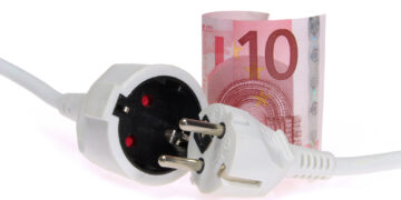 Электричество в Германии вернулось к ценам 2019 года