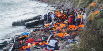 Мигрант – смертельно опасный социальный лифт