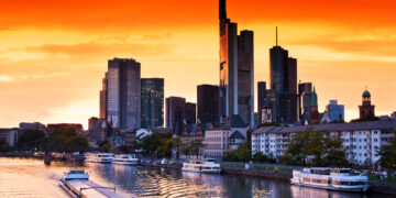 Франкфурт-на-Майне стал первым городом в Германии, который будет украшен к Рамадану