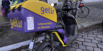 Европарламент почти единогласно признал президентские выборы в России нелегитимными