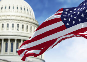 США все ближе к принятию решения о помощи Украине