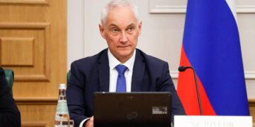 Не бел, как и не усат, министр Белоусов