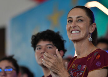 Внучка еврейских беженцев из Европы стала президентом Мексики