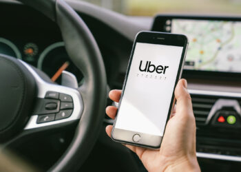 Uber стал доступен по всей Германии