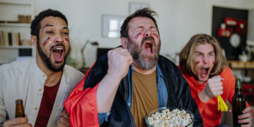 Немецкой полиции разрешили болеть за сборную Германии