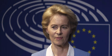 Протеже Ангелы Меркель снова возглавила Европу