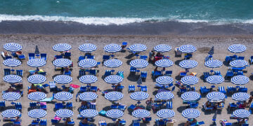 В Италии начинают войну с «пляжной мафией»