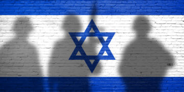 Ошеломлены  и обезглавлены