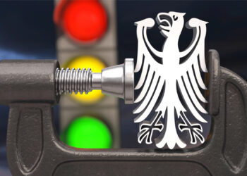 Власть у черты