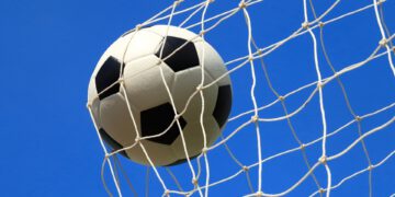 «Бавария» уходит в отрыв