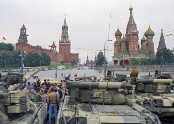 АВГУСТ В РОССИИ