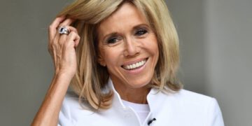 …А все-таки она — женщина!