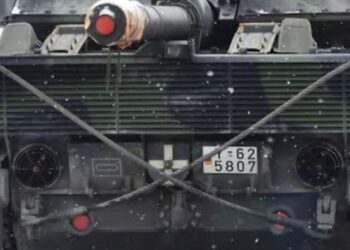 Бундесвер выдвинул танки к российской границе