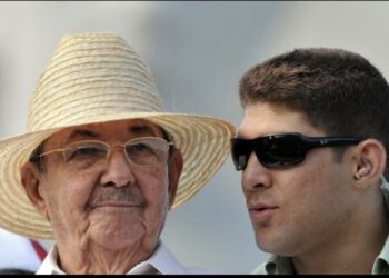 Кастро, возможно, вернет Кубу в объятия Америки