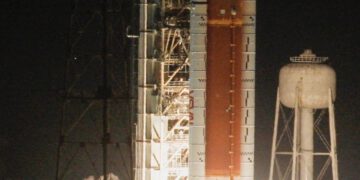 Человечество отправляется на новое свидание с Луной