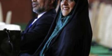 Мэри докричалась…